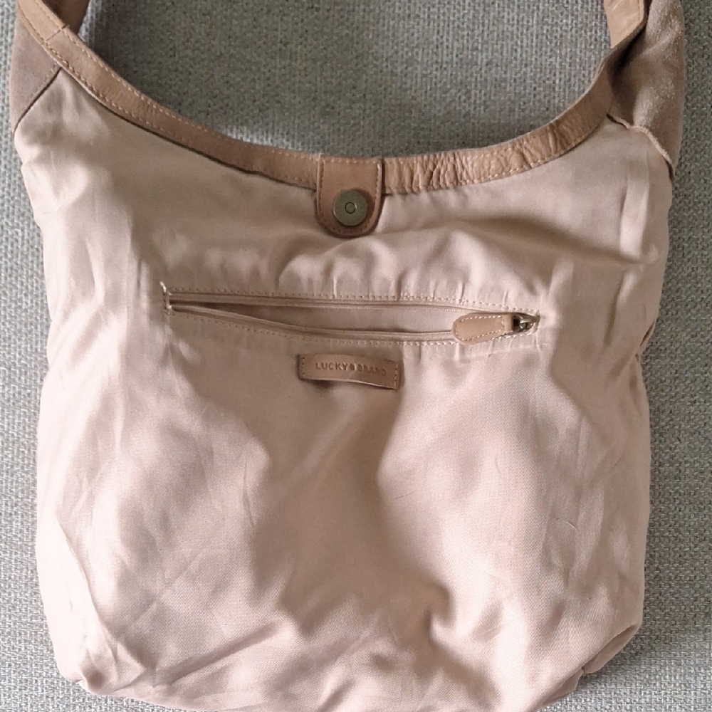 Elegant Lucky Brand Tan Leather Shoulder Bag - Picture 6 of 10